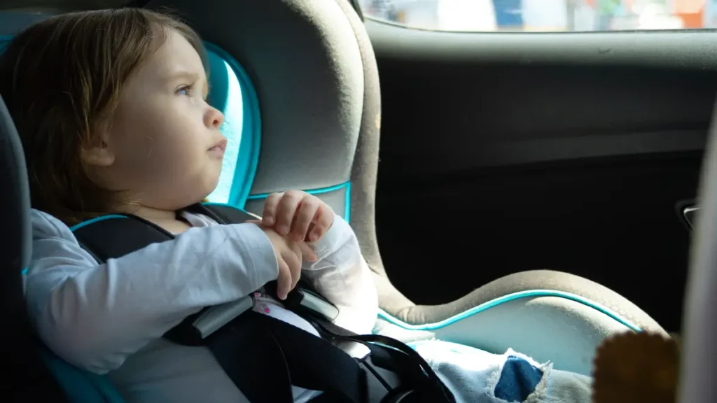 Luxury car service to Newark Airport with car seat