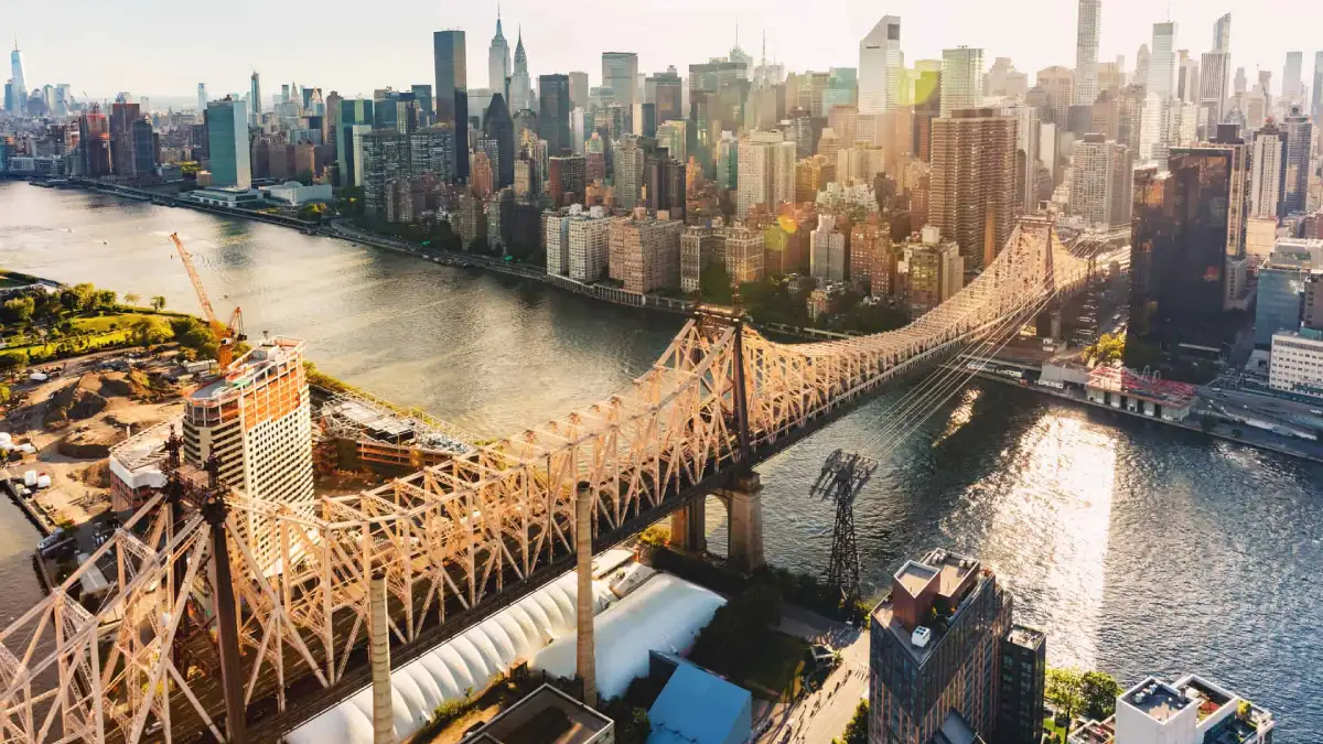 Luxury limo service Queens New York