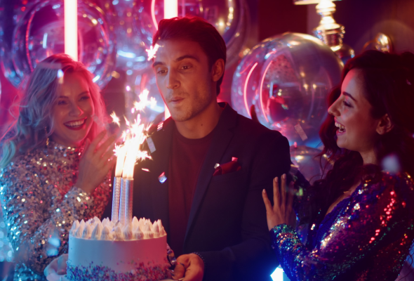 birthday limousine New York City in front of club