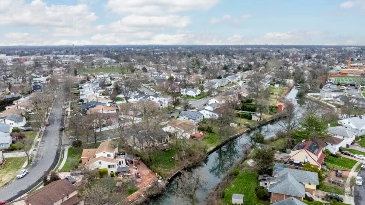 JFK Airport Car Service to Valley Stream – Luxury Transportation