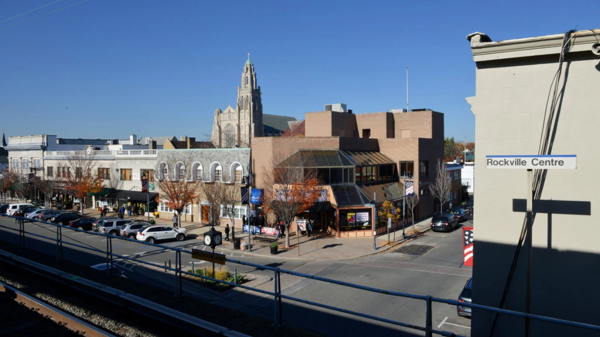 JFK airport transportation to Rockville Centre