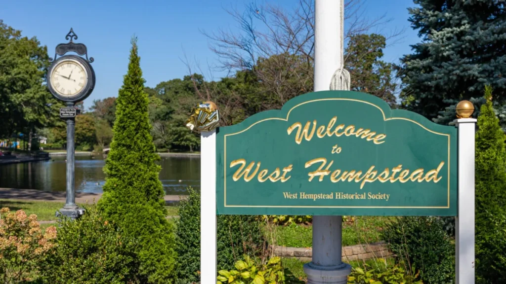 Luxury Private Transfer from JFK Airport to West Hempstead – Limo Service