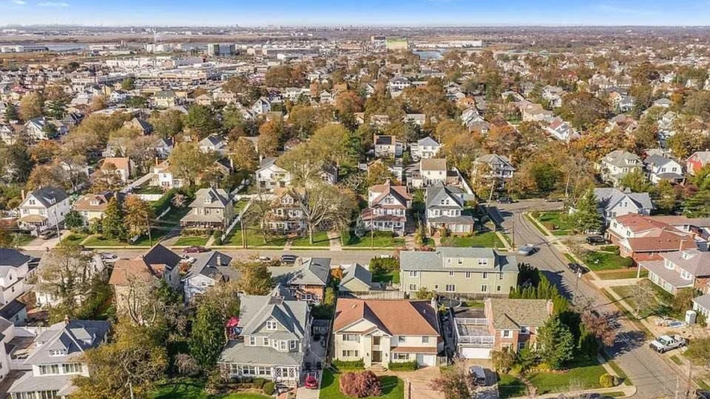 Luxury Transfers from JFK Airport to Cedarhurst – Limo Service